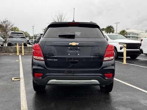 Certified 2022 Chevrolet Trax LT w/ Premium Seat Package image 24