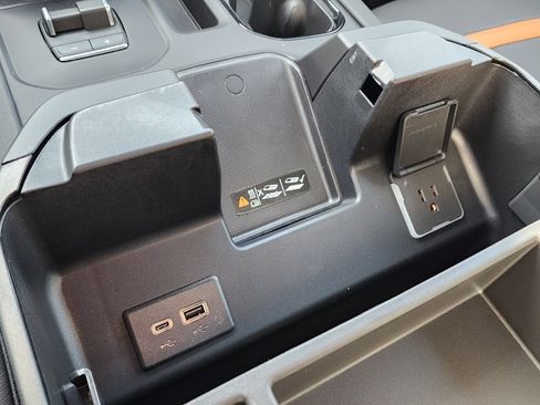 New 2026 GMC Sierra 1500 AT4 w/ AT4 Premium Package image 33