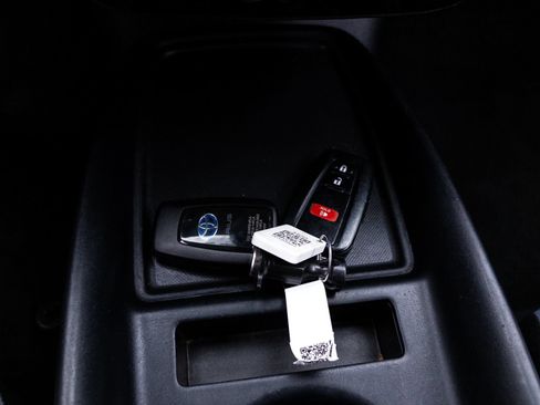 Used 2022 Toyota Prius LE FWD image 27