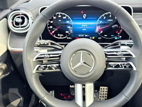 Certified 2026 Mercedes-Benz GLC 300 4MATIC image 31