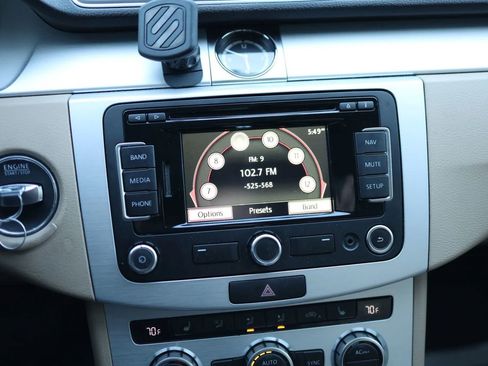 Used 2013 Volkswagen CC Sport Plus FWD image 26