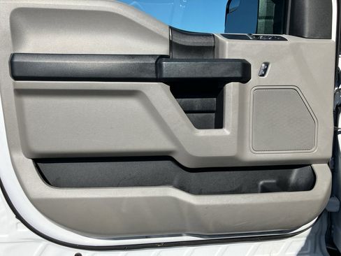 Used 2019 Ford F150 XL w/ Equipment Group 101A Mid RWD image 15