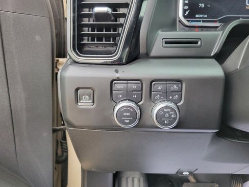 Used 2023 GMC Sierra 1500 AT4 w/ AT4 Premium Package image 14
