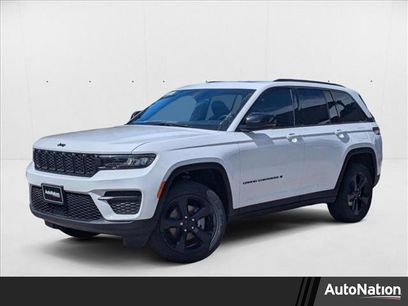 New 2025 Jeep Grand Cherokee Altitude