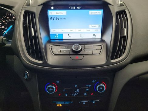 Used 2019 Ford Escape SEL image 25