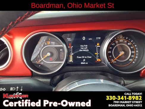 Used 2023 Jeep Gladiator Rubicon w/ LED Lighting Group AWD/4WD image 15