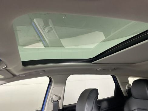 New 2026 Kia Sportage EX w/ EX Panorama Roof Package image 36