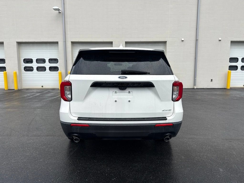 Used 2022 Ford Explorer ST-Line AWD/4WD image 3