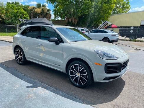 Used 2020 Porsche Cayenne S AWD/4WD image 65