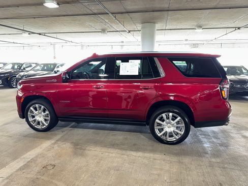 Used 2023 Chevrolet Tahoe High Country RWD image 5
