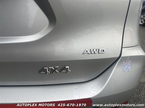 Used 2017 Nissan Rogue S image 13