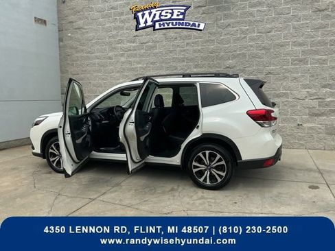 Used 2024 Subaru Forester Limited AWD/4WD image 13