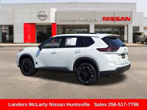 Used 2026 Nissan Rogue SV FWD image 6