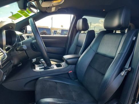 Used 2019 Jeep Grand Cherokee Altitude RWD image 15