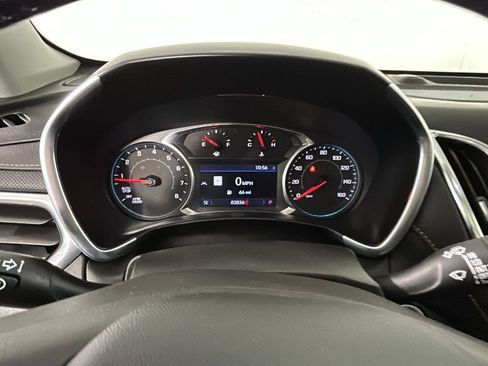 Used 2022 Chevrolet Equinox Premier AWD/4WD image 21