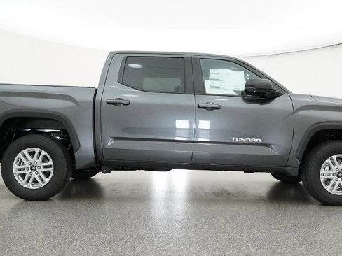 New 2026 Toyota Tundra SR5 AWD/4WD image 17