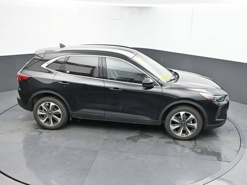 Used 2024 Ford Escape Platinum AWD/4WD image 15