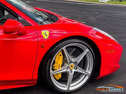 Used 2013 Ferrari 458 Spider RWD image 51