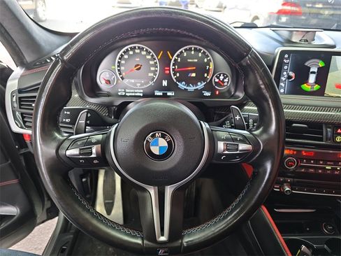 Used 2017 BMW X5 M image 17