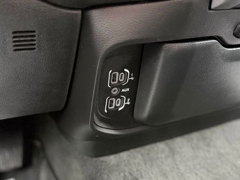 Used 2022 RAM 1500 Big Horn image 16