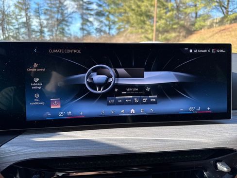 New 2026 BMW 330i xDrive Sedan image 18