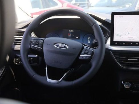 Used 2023 Ford Escape Platinum w/ Premium Technology Package AWD/4WD image 24