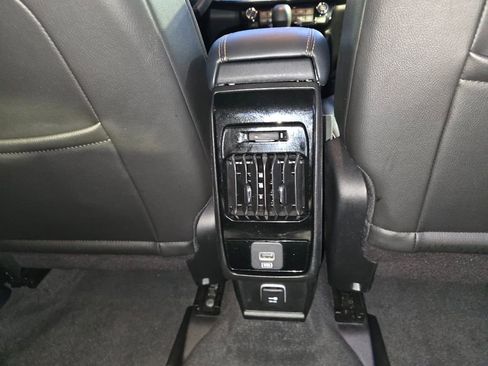 Used 2022 Jeep Compass Limited image 21