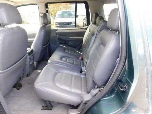 Used 2003 Ford Explorer Sport XLT image 6