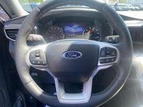 Certified 2024 Ford Explorer XLT w/ Equipment Group 202A AWD/4WD image 15