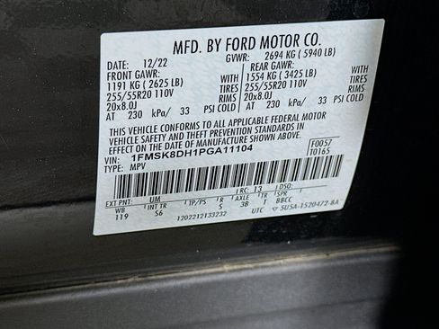 Used 2023 Ford Explorer XLT w/ Equipment Group 202A AWD/4WD image 12