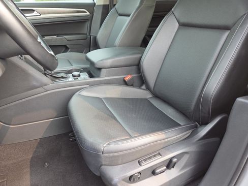 Used 2019 Volkswagen Atlas SEL AWD/4WD image 32
