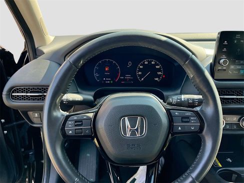 Used 2024 Honda HR-V EX-L image 11