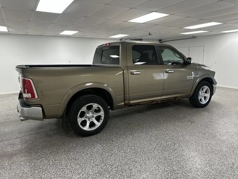 Used 2013 RAM 1500 Laramie w/ Convenience Group AWD/4WD image 8