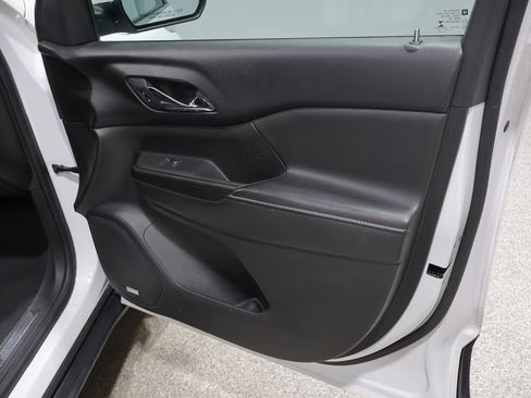 Used 2018 GMC Acadia SLT AWD/4WD image 26