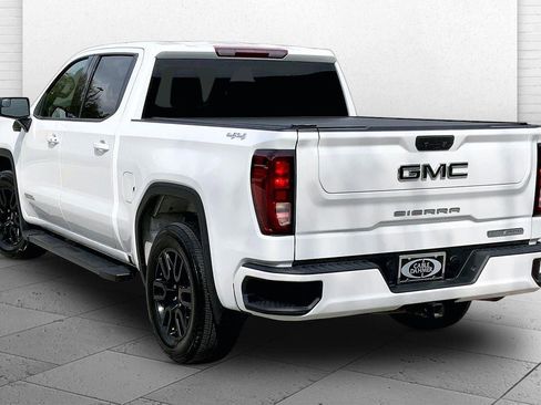 Used 2022 GMC Sierra 1500 Elevation w/ LPO, Elevation Black Package image 11