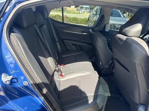 Used 2025 Toyota Camry XLE w/ Premium Plus Package FWD image 12