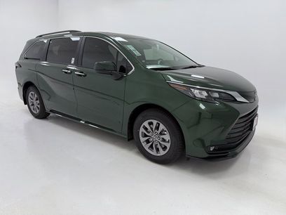 New 2026 Toyota Sienna XLE