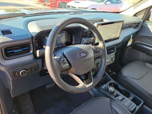 New 2026 Ford Maverick Lobo AWD/4WD image 16