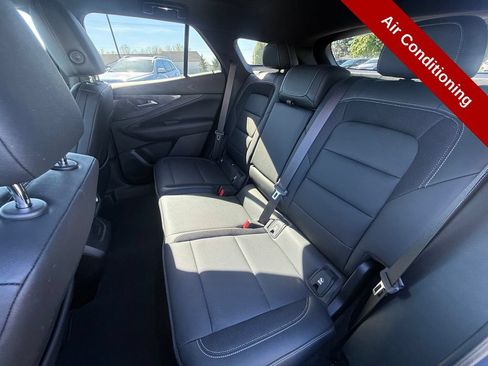 Used 2024 Chevrolet Blazer EV LT AWD/4WD image 36