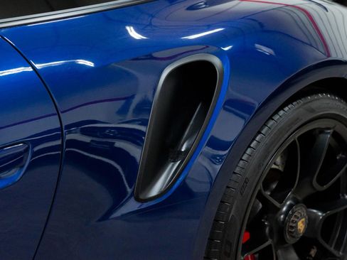 Used 2022 Porsche 911 Turbo image 15
