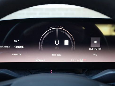 Used 2024 Lucid Air Touring image 36