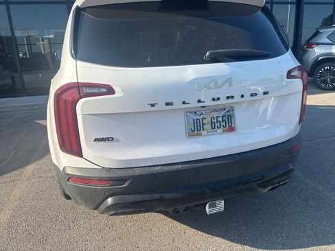 Used 2022 Kia Telluride SX w/ SX Prestige Package AWD/4WD image 4
