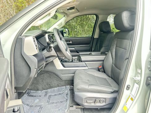 Used 2024 Toyota Tundra SR5 w/ SR5 Premium Package image 11