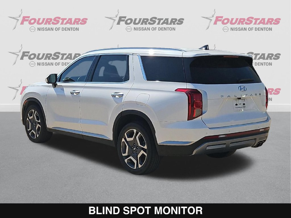 Used 2024 Hyundai Palisade SEL w/ Premium Package FWD image 7
