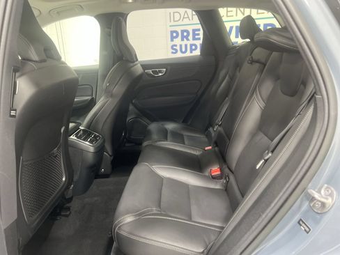 Used 2023 Volvo XC60 B5 Ultimate AWD/4WD image 22