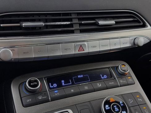Used 2020 Hyundai Palisade Limited AWD/4WD image 19