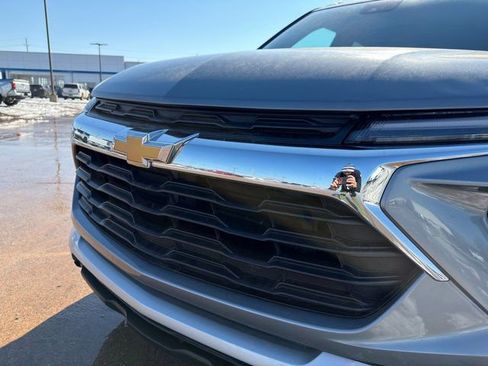 Used 2025 Chevrolet TrailBlazer LT image 6