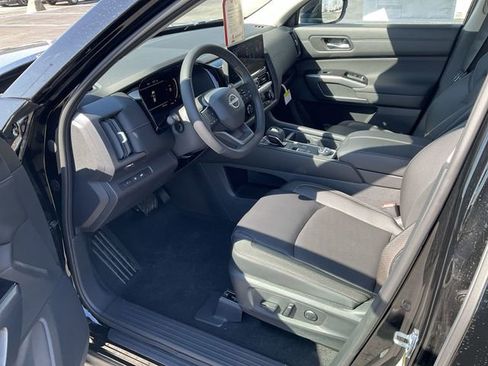 New 2026 Nissan Pathfinder SL w/ Cargo Package AWD/4WD image 10