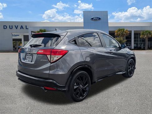 Used 2022 Honda HR-V Sport image 3
