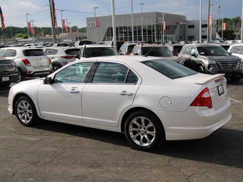 Used 2012 Ford Fusion SEL FWD image 4